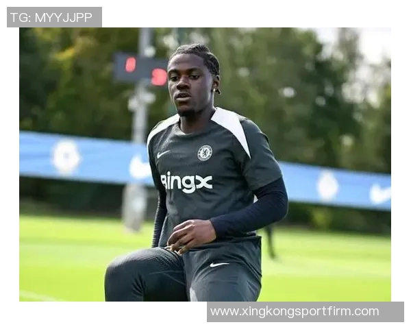 切尔西曼联未谈拉维亚加纳乔交易传闻被澄清 切尔西曼联未谈拉维亚加纳乔交易传闻被澄清