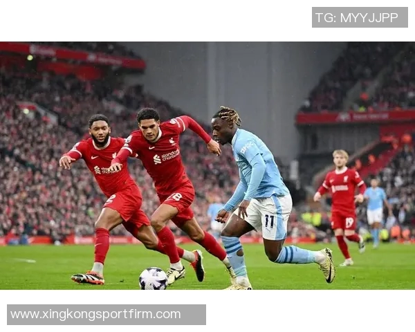 凯恩与宽萨室内训练状态不明出战威尔士之战存疑