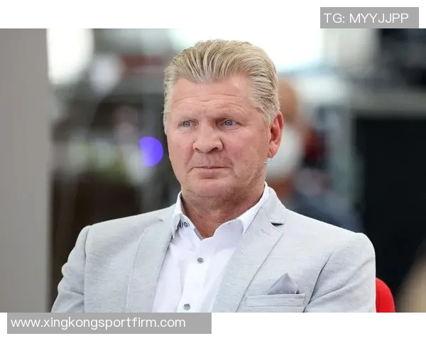 埃芬博格称与孔帕尼续约是拜仁成功之举将助力球员续约