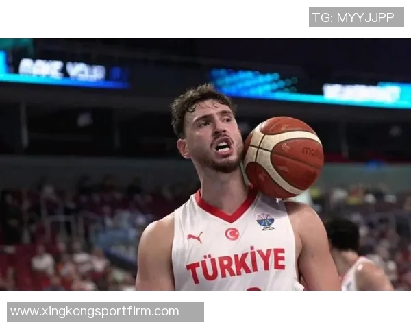 阿门期待与KD默契配合申京吸引力助力球队轻松得分