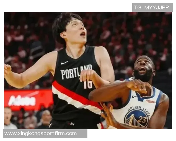 杨瀚森的活力与激情让比卢普斯赞不绝口的瞬间